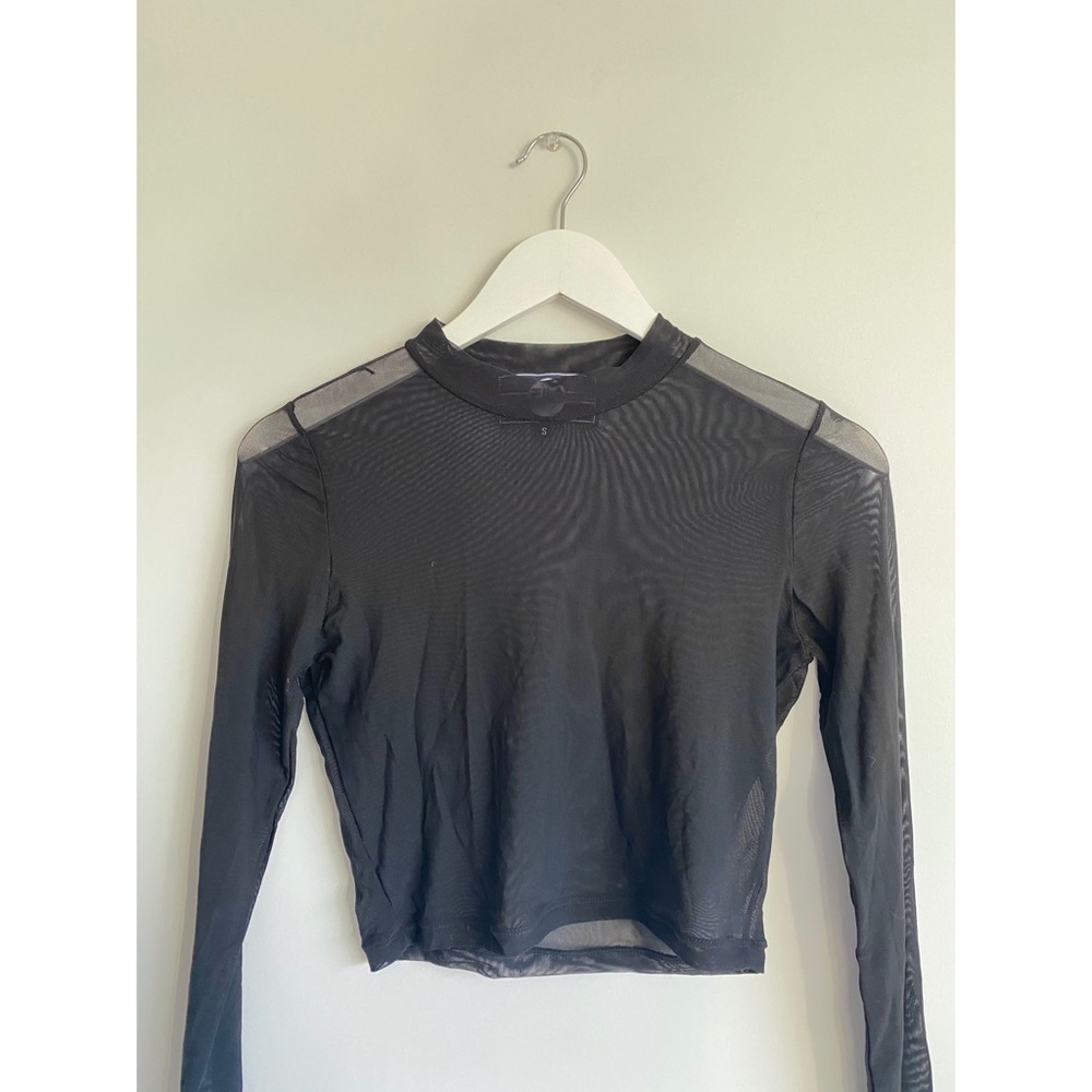 FILA “Mesh Long Sleeve”